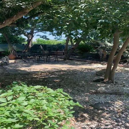 Con Piscina A Pochi Passi Dall'etna *